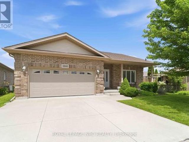 House for sale in Niagara, Ontario