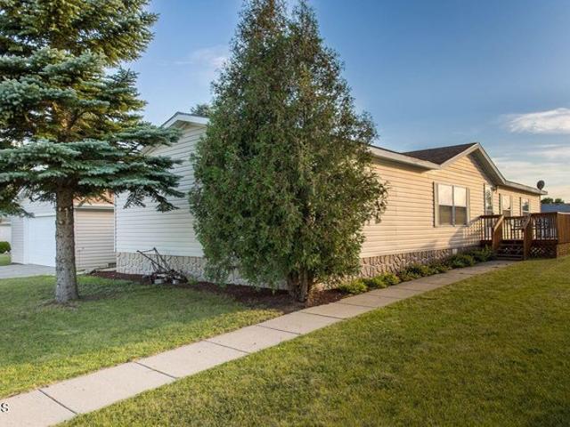 House for sale in Bismarck, North Dakota