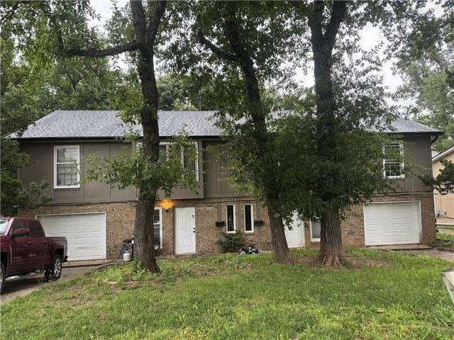 House for sale in Grandview, Missouri