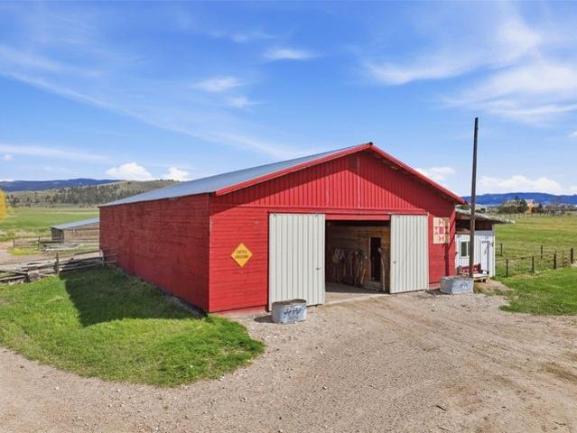 House for sale in Ravalli, Montana
