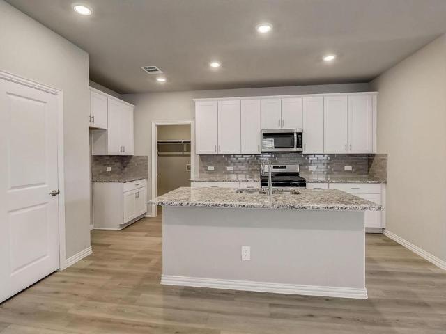 House for sale in Farmersville, Collin County