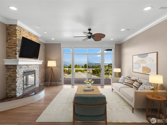 House for sale in Anacortes, Washington