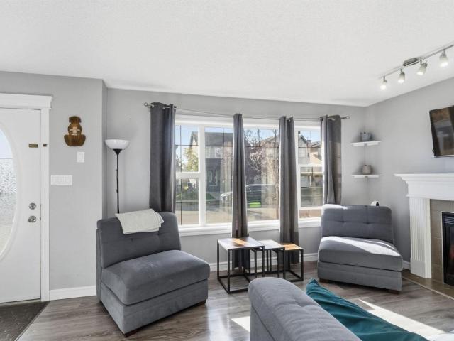 House for sale in Wedgewood, Alberta