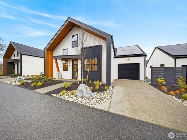 House for sale in Anacortes, Washington