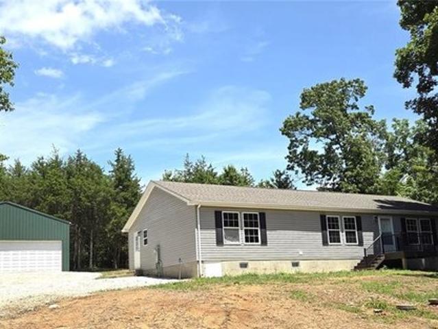 House for sale in De Soto, Missouri