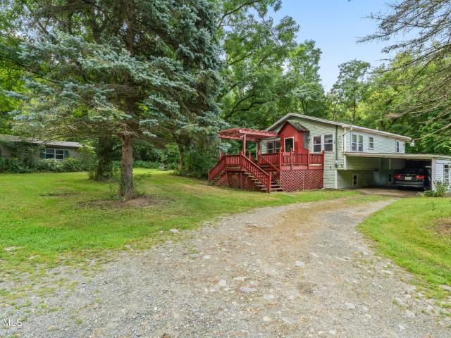 House for sale in Hoosick, New York