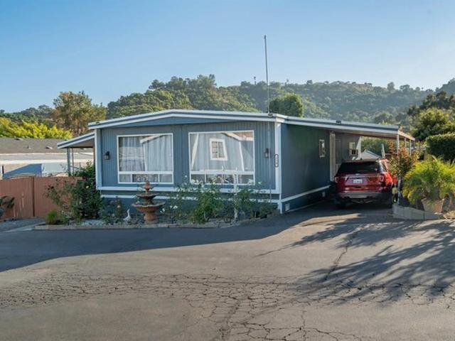 House for sale in Fallbrook, California