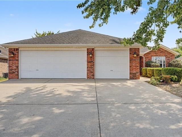 House for sale in Ark