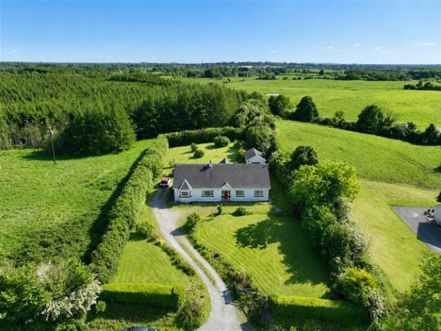 Detached House for sale in Mullingar, North Tipperary