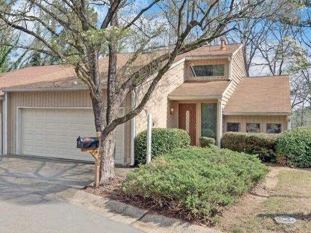 Townhouse for sale in Alpharetta, Georgia