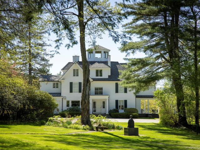 House for sale in New York