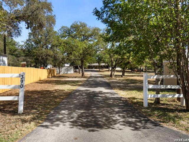 House for sale in Bandera, Texas