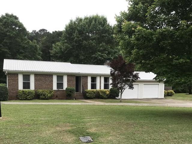 House for sale in Wilsonville, Alabama