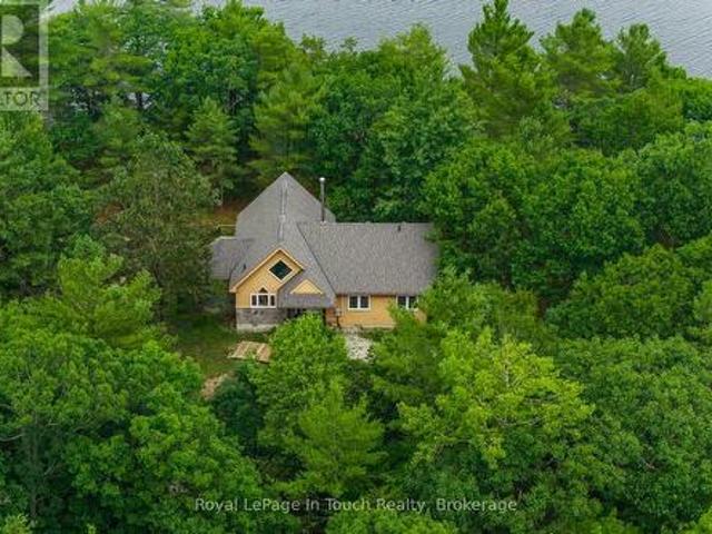 House for sale in Georgian Bay Township, Central Ontario