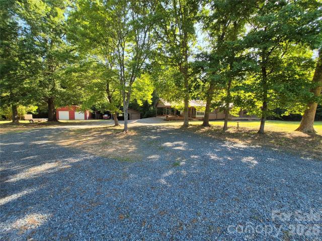House for sale in Troy, North Carolina