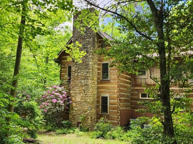 House for sale in Mentone, Alabama
