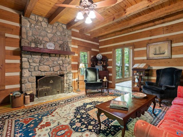 House for sale in Mentone, Alabama