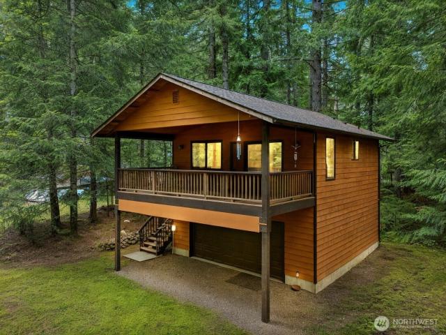 House for sale in Hoodsport, Washington