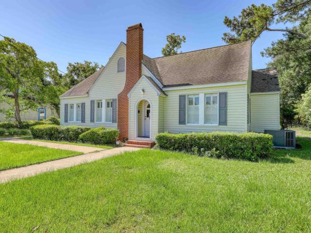 Commercial for sale in Cairo, Grady County