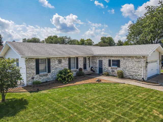 House for sale in Manteno, Illinois