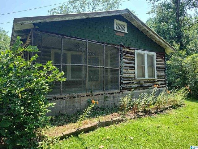 House for sale in Alpine, Alabama
