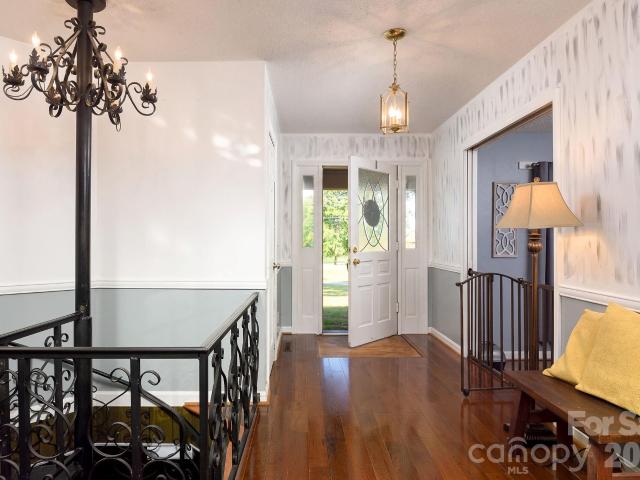 House for sale in Bells, Shelby