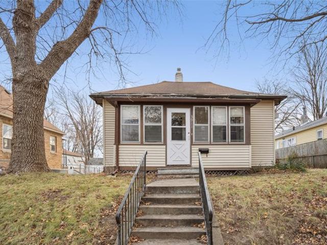 House for sale in Des Moines, Iowa