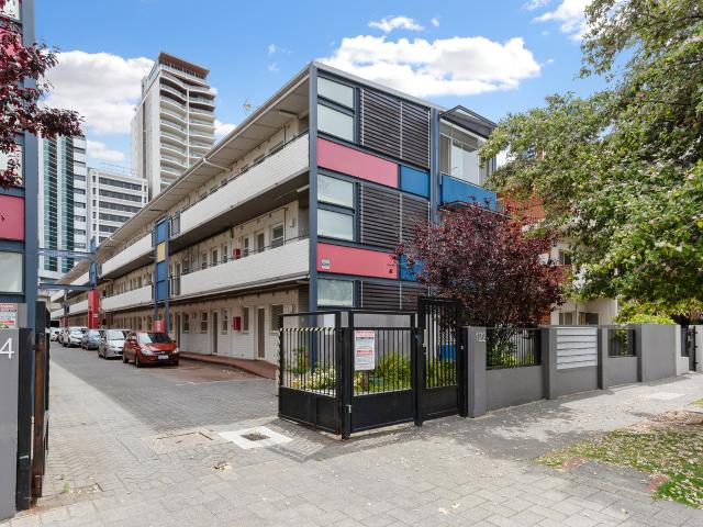 Apartment for rent in Cockburn, Western Australia