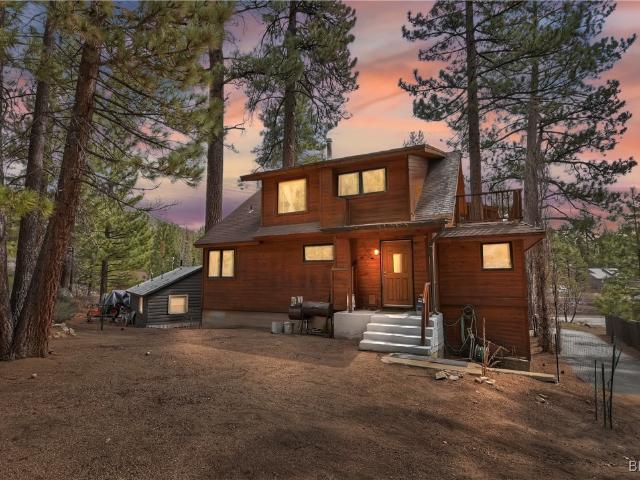 House for sale in Fawnskin, California