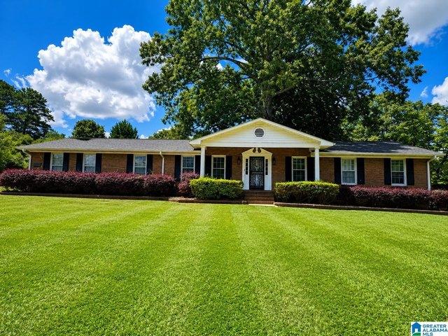 House for sale in Anniston, Alabama