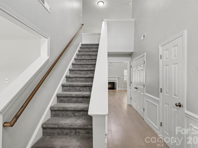 House for sale in Hamilton Place, Monroe