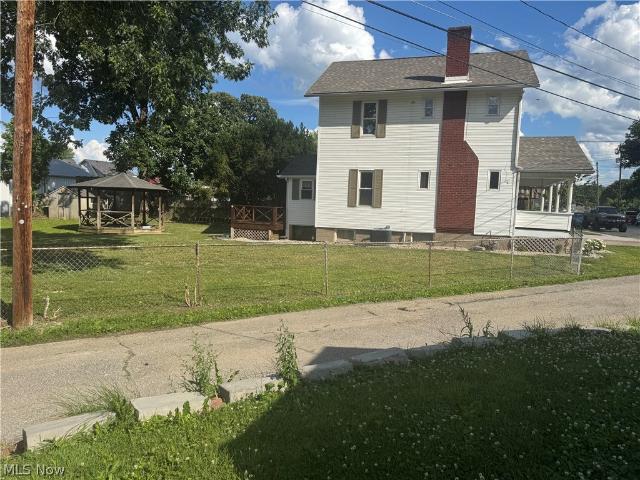 House for sale in Parkersburg, West Virginia