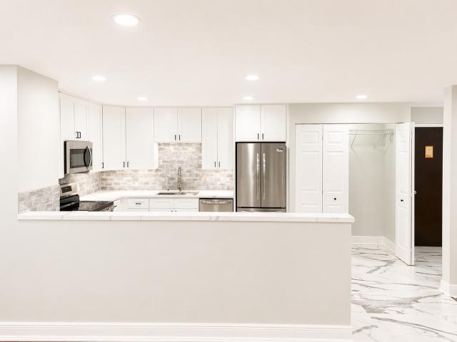 Condo for sale in Downers Grove, DuPage County