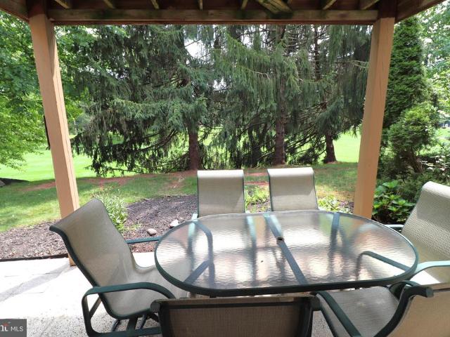 Townhouse for sale in Cedars, Pennsylvania