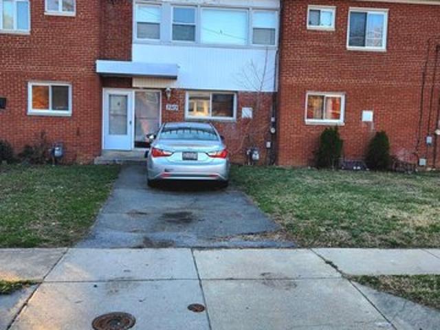 Townhouse for sale in Temple Hills, Maryland