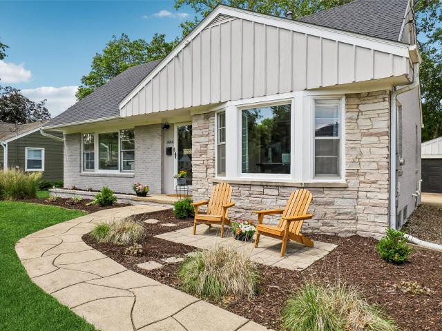 House for sale in Urbandale, Iowa