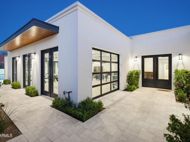 House for sale in Paradise Valley, Arizona