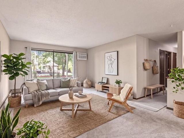 Condo for sale in Hennepin, Minnesota