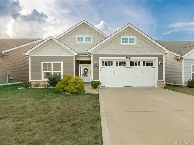 House for sale in New Albany, Indiana
