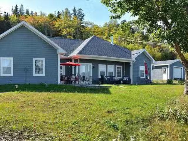 House for sale in Ingonish Ferry, Nova Scotia