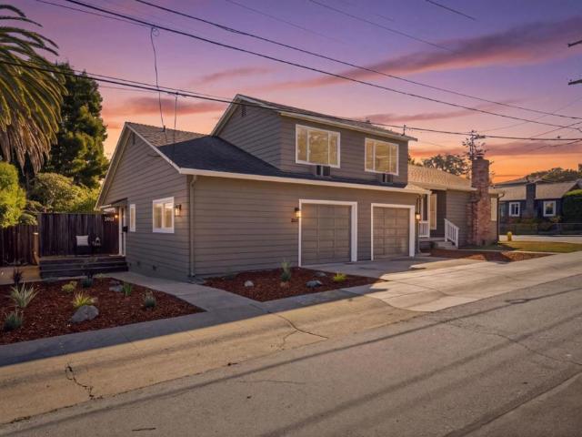 House for sale in San Mateo, San Mateo County