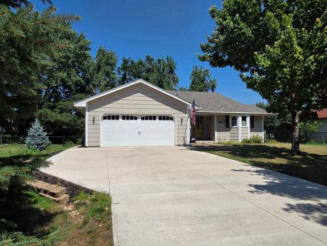 House for sale in Circle Pines, Minnesota