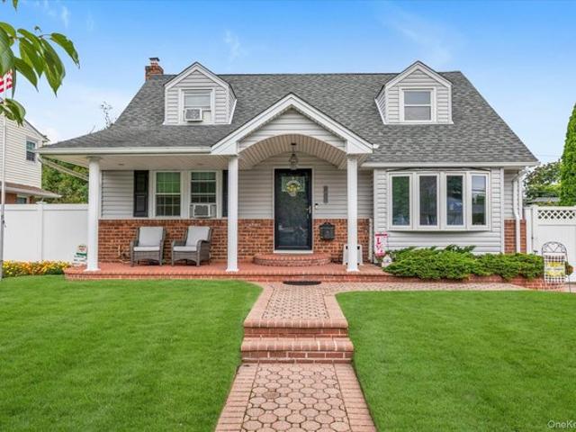 House for sale in Levittown, Nassau County