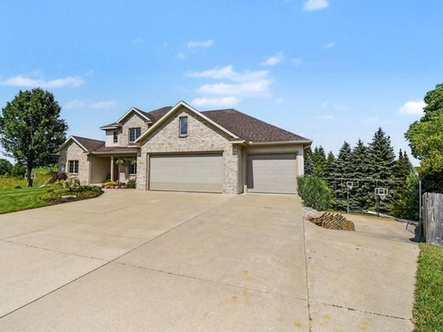 House for sale in Hudsonville, Michigan