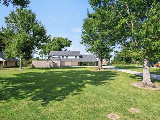House for sale in Bourg, Terrebonne Parish