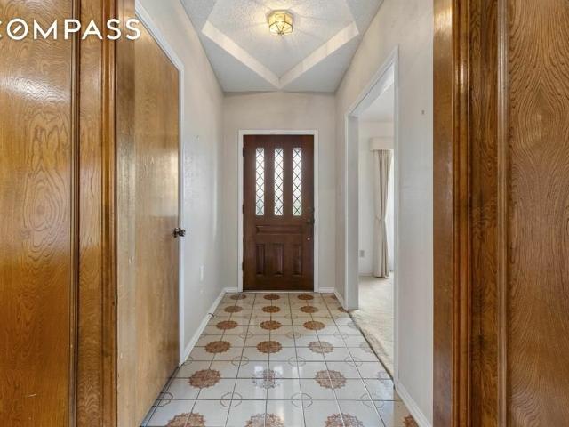 House for sale in Addison