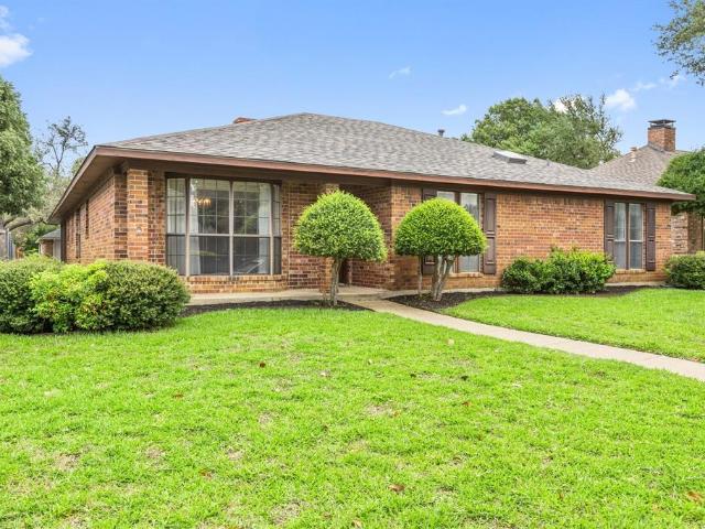 House for sale in Addison