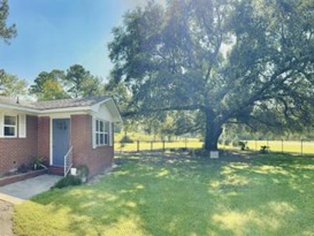 House for sale in Cobbtown, Georgia