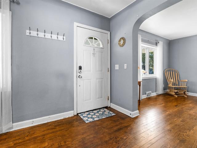 House for sale in Ramona Park, Portage