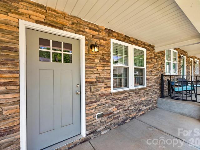 Townhouse for sale in Catawba, North Carolina